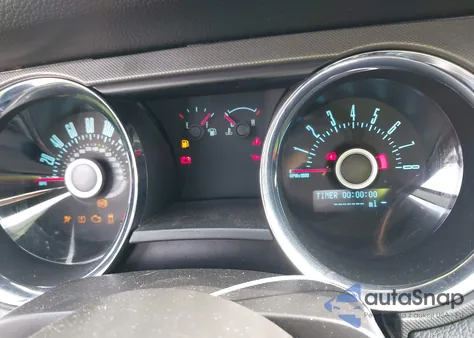 2013 Ford Mustang V6 из США, поврежденный, VIN 1ZVBP8AM3D5275422